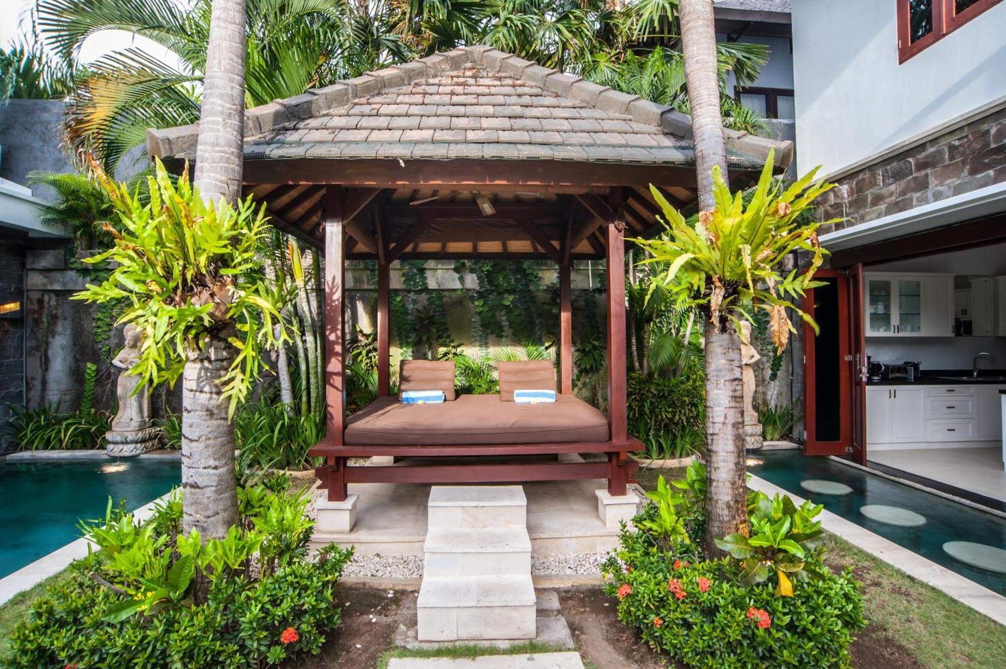 Villa Annecy Seminyak Exterior foto